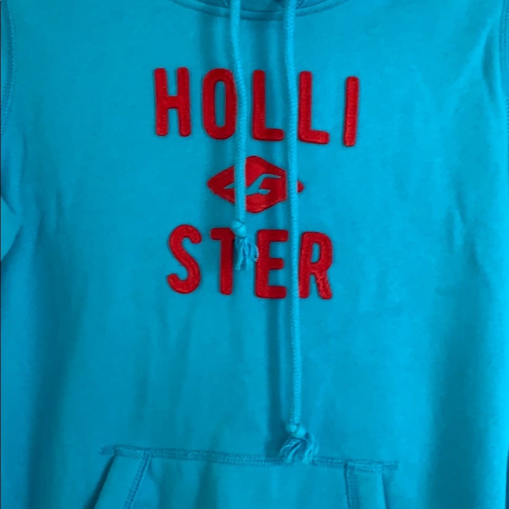 Hollister bright blue medium sweater!
